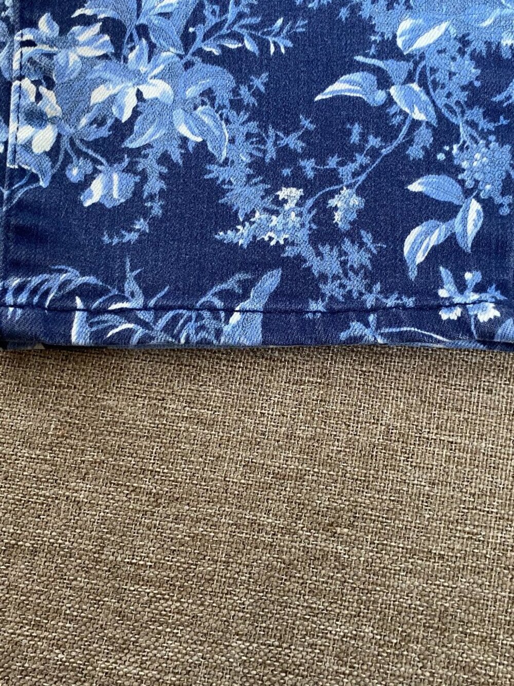 Talbots SLIM Ankle Denim Jeans Women's 10 Mid Rise Blue Floral Casual Pants - Picture 8 of 15